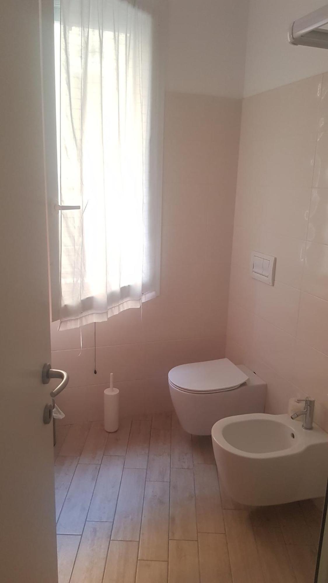 Apartment Bright Three-room With Terrace In Mailand
